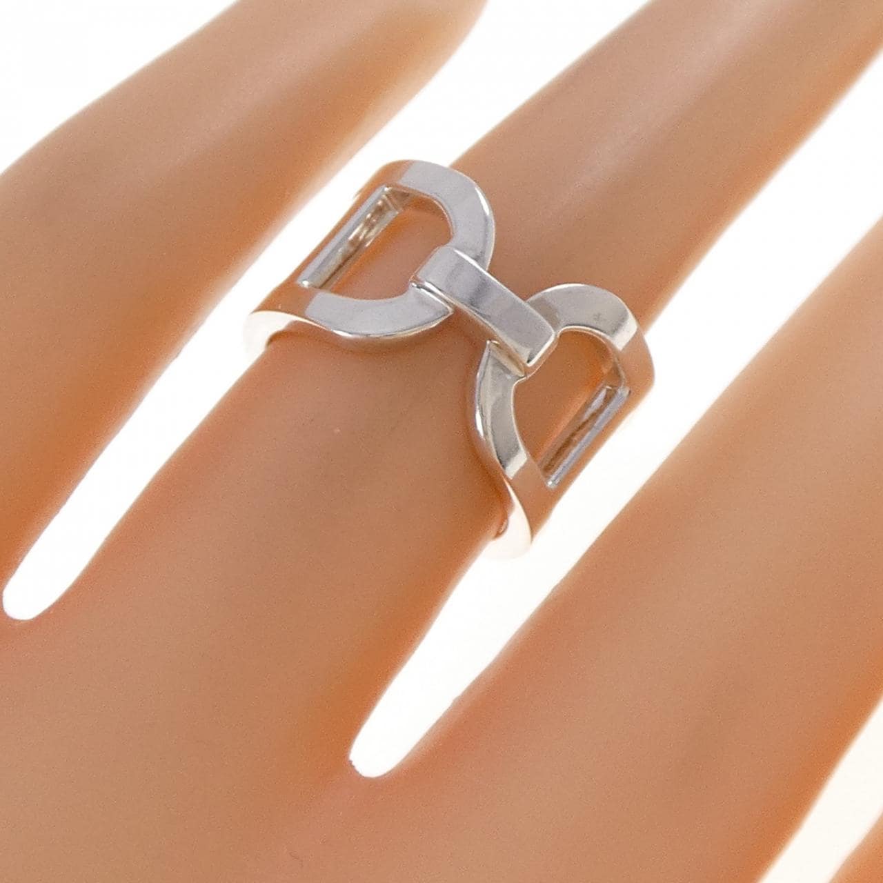 エルメス エヴァー シェーヌダンクル リング