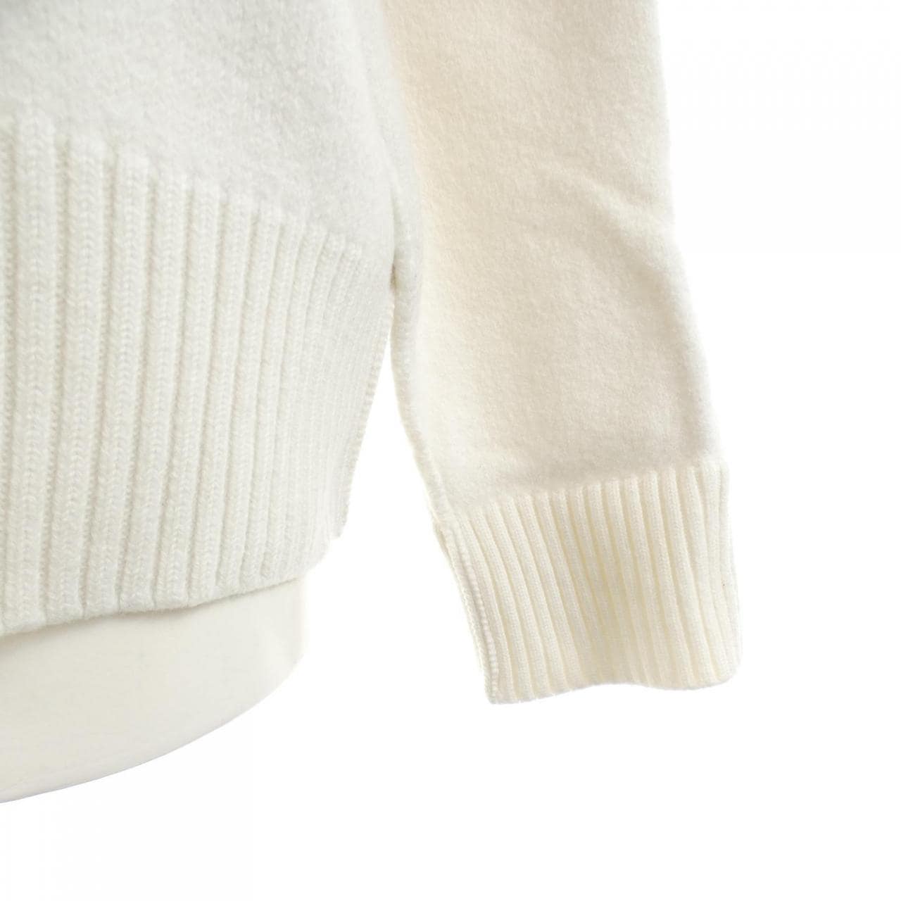 アミ AMI BFUKS006.018 ニット