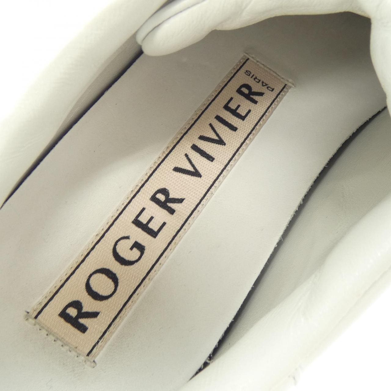 ロジェヴィヴィエ ROGER VIVIER スニーカー