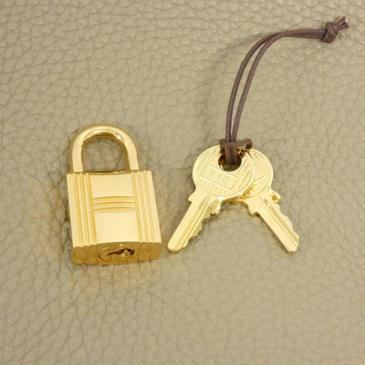 エルメス ピコタン ロック PM 056289CC バッグ