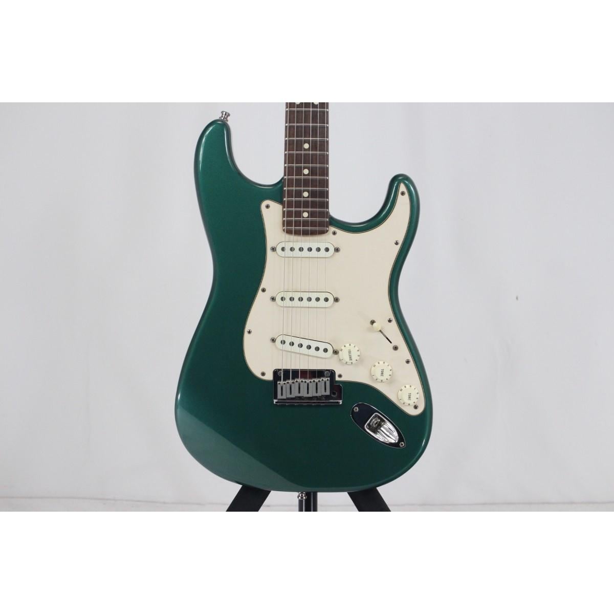 FENDER AMERICAN STANDARD STRATOCASTER