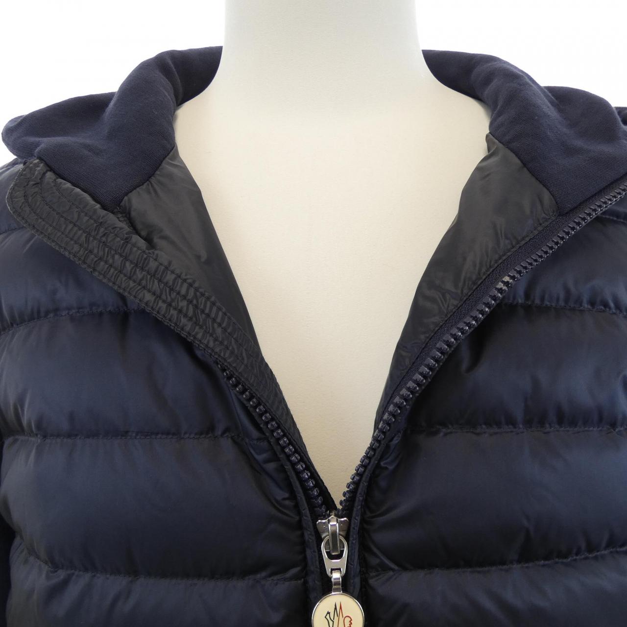 モンクレール MONCLER 10918G52820 ダウンジャケット