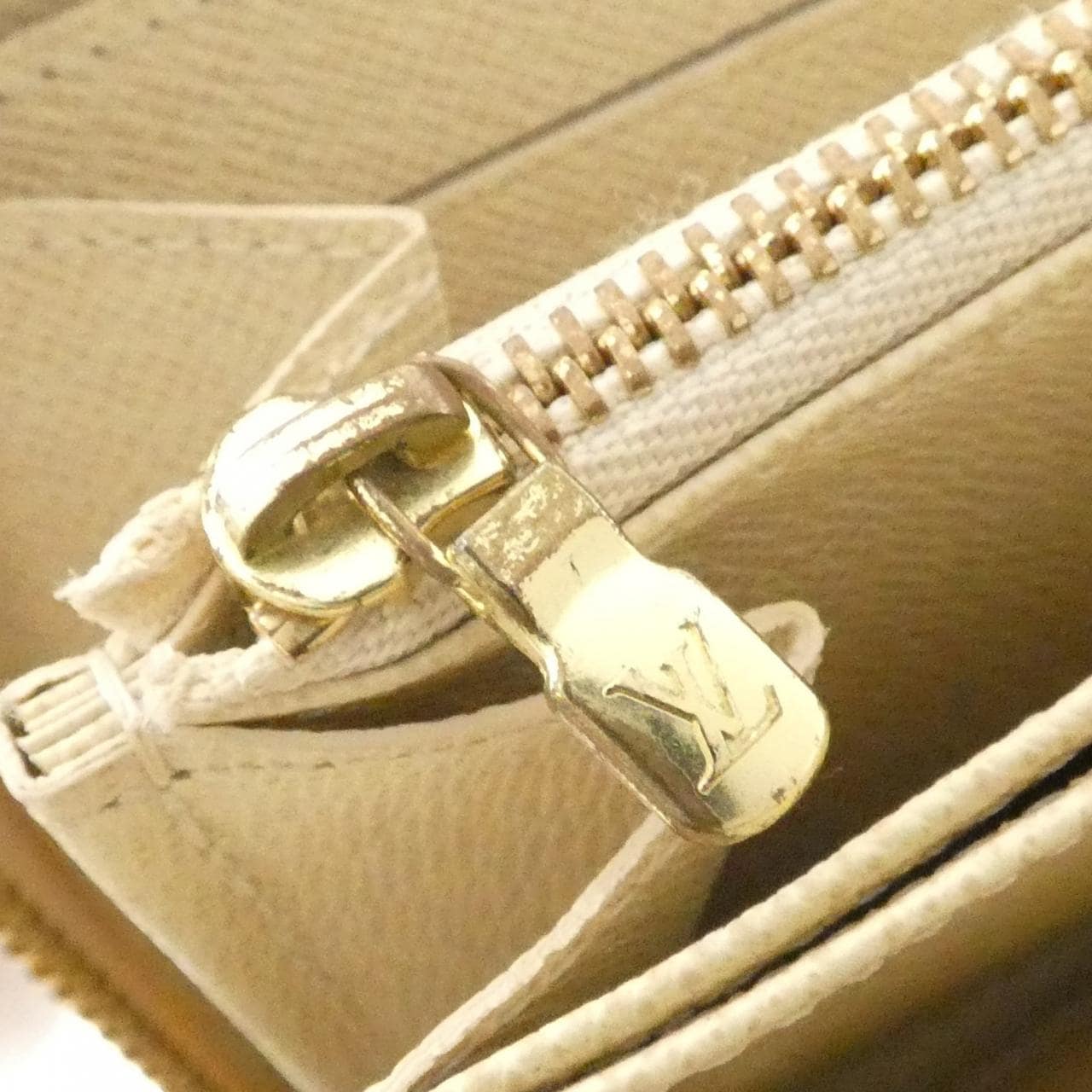 ルイヴィトン ダミエ アズール ジッピー ウォレット N60019 財布