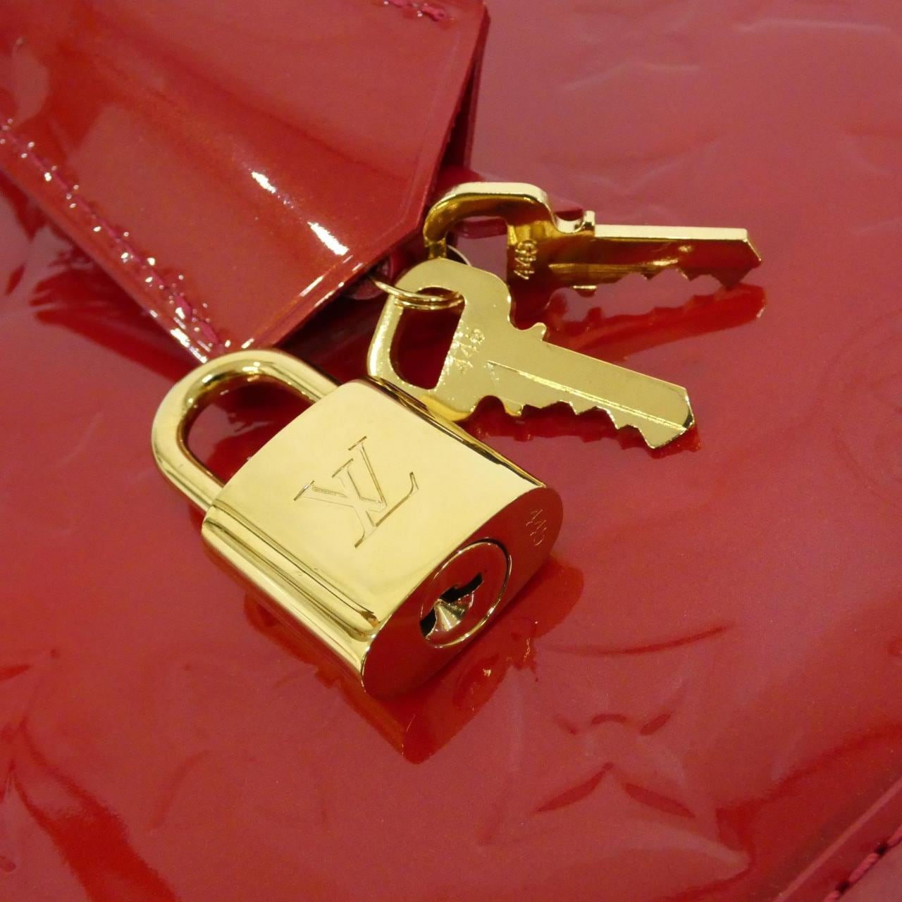 ルイヴィトン ヴェルニ アルマ PM M90096 バッグ