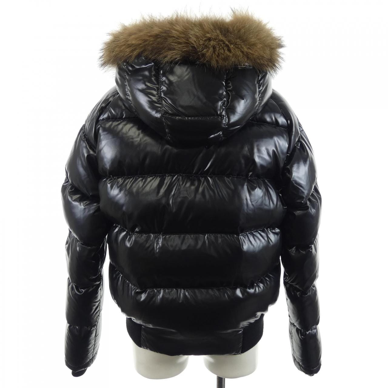 モンクレール MONCLER 41323/91 BULGARIE ダウンジャケット