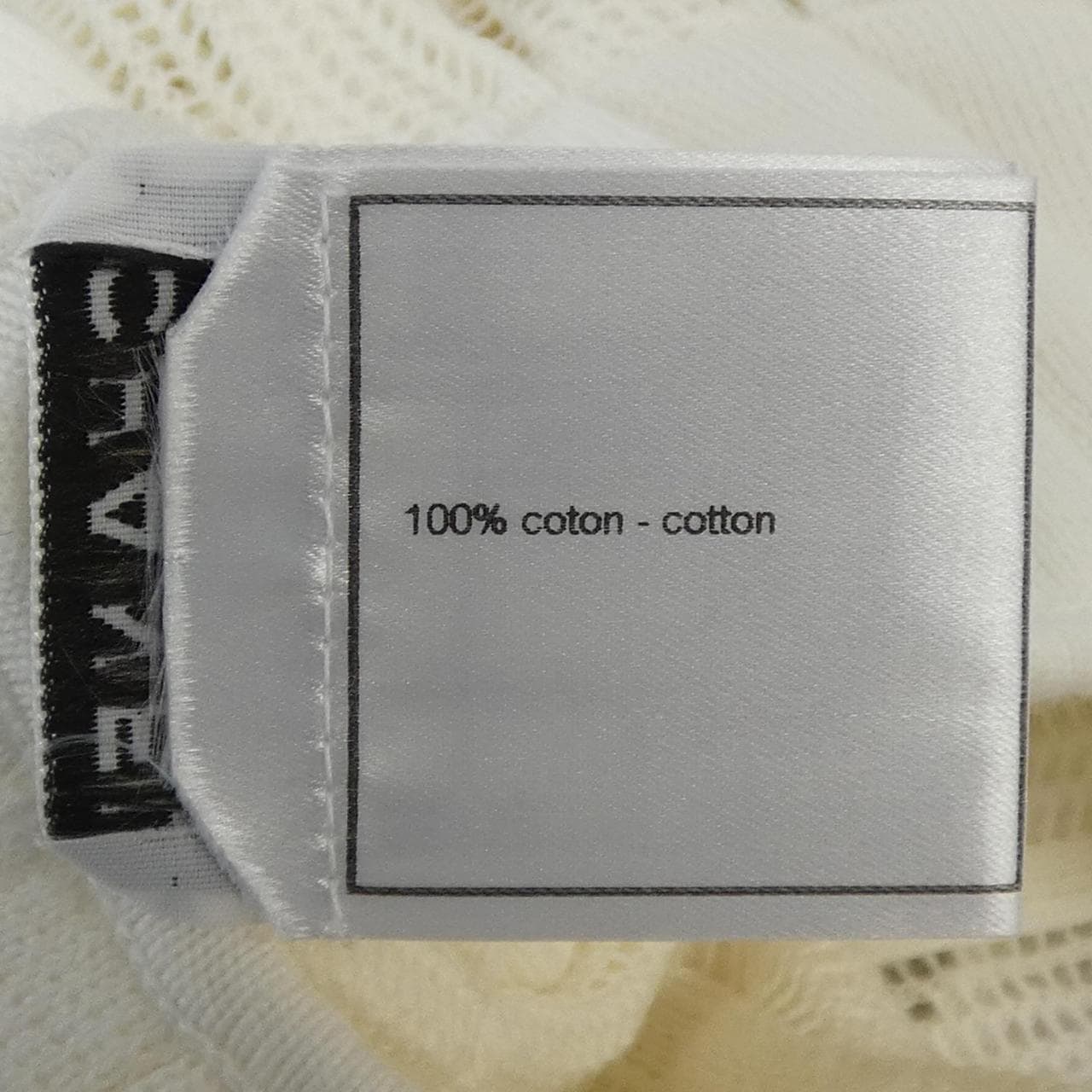 【ヴィンテージ】シャネル CHANEL P17338V00908 01P. トップス