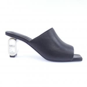 エルメス HERMES アイコニック ICONIQUE シェーヌダンクル 241082Z サンダル