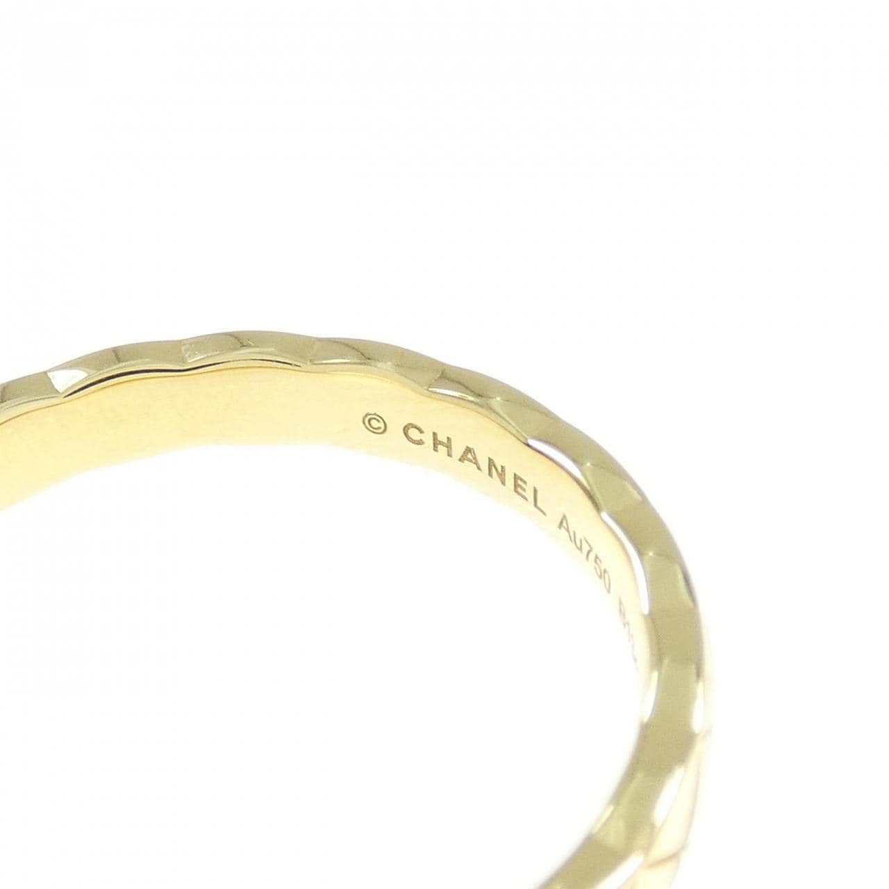 CHANEL Coco Crush Mini Ring
