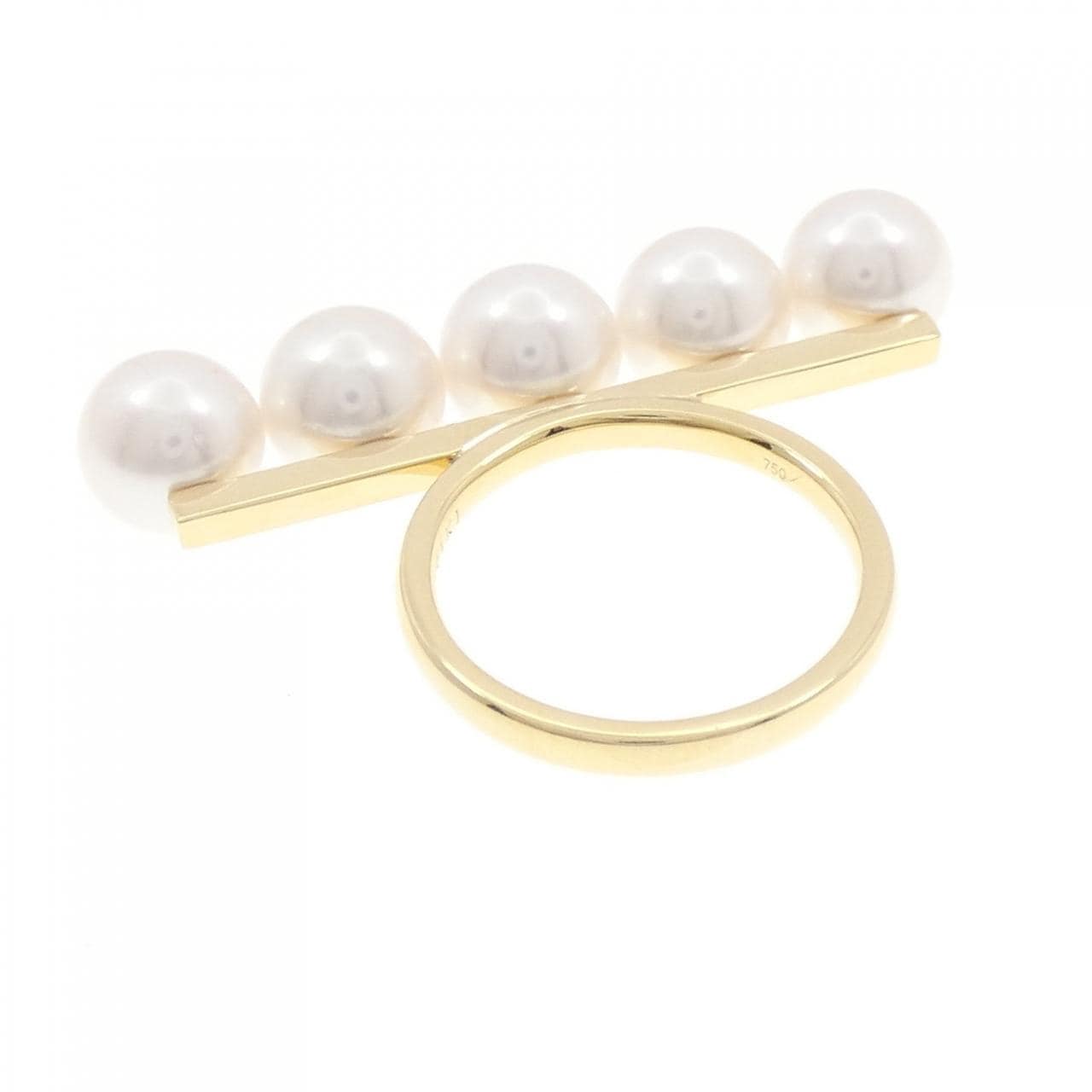 Tasaki balance signature ring