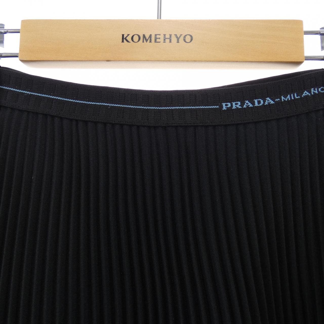 プラダ PRADA P199N S182 1R08 スカート