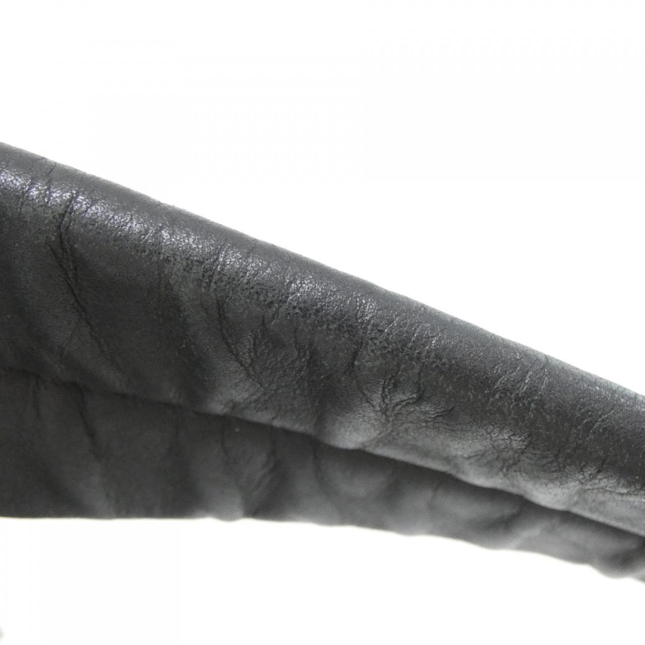 ルイヴィトン タイガ ラマ ディスカバリー バックパック M30230 リュックサック