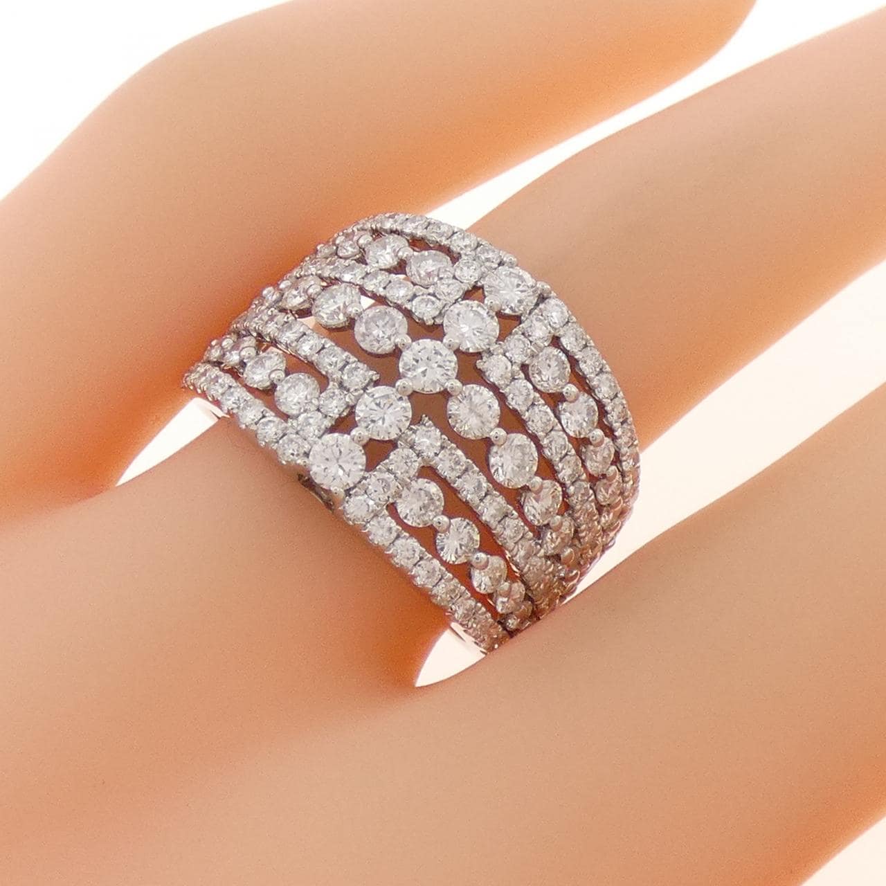 K18WG ダイヤモンド リング 2.05CT