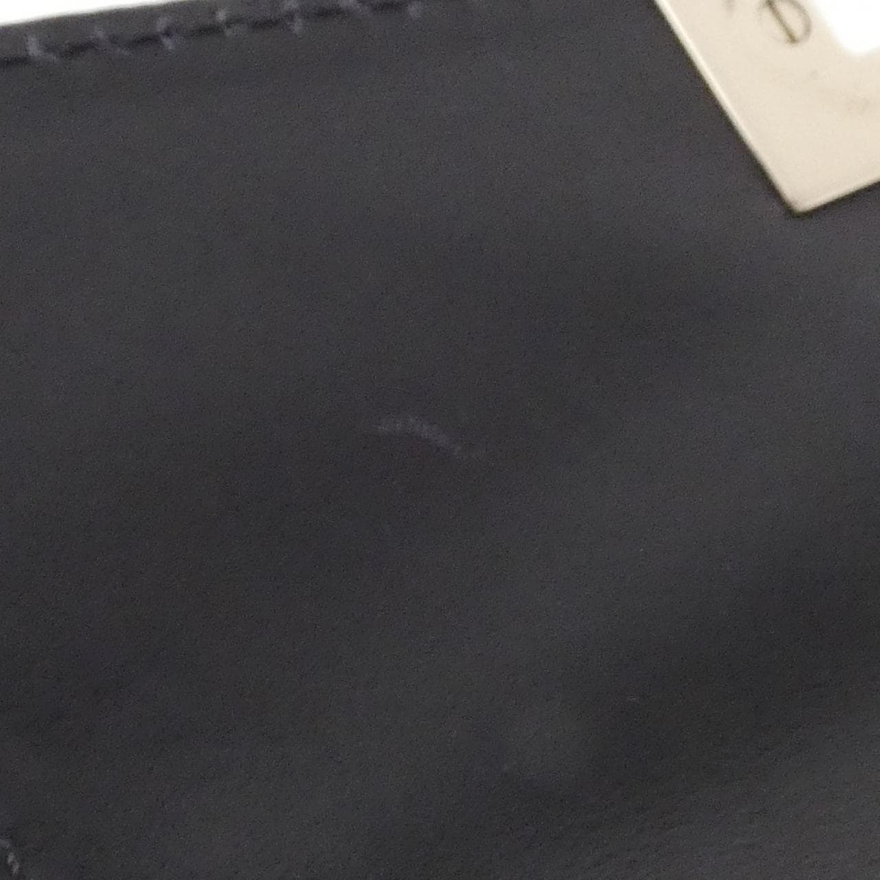 ヴァレンティノガラヴァーニ ショルダーバッグ