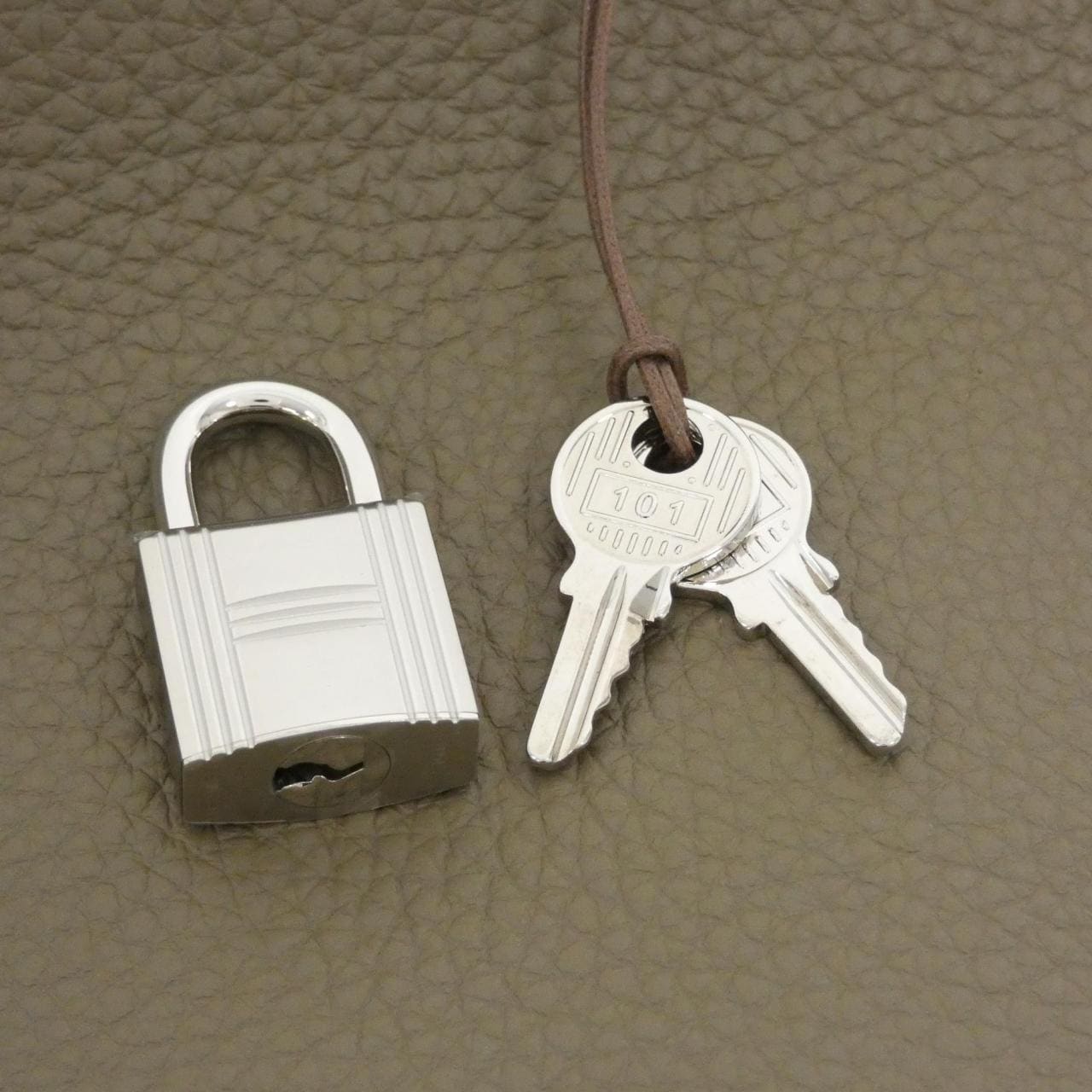 【未使用品】エルメス ピコタン ロック PM 056289CK バッグ