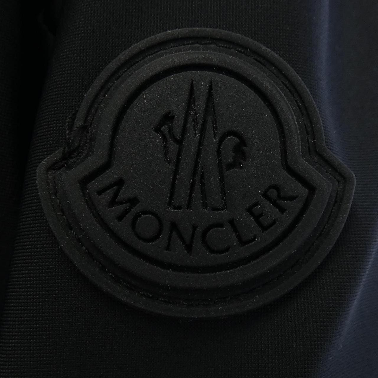 モンクレール MONCLER CARRENAC ダウンジャケット