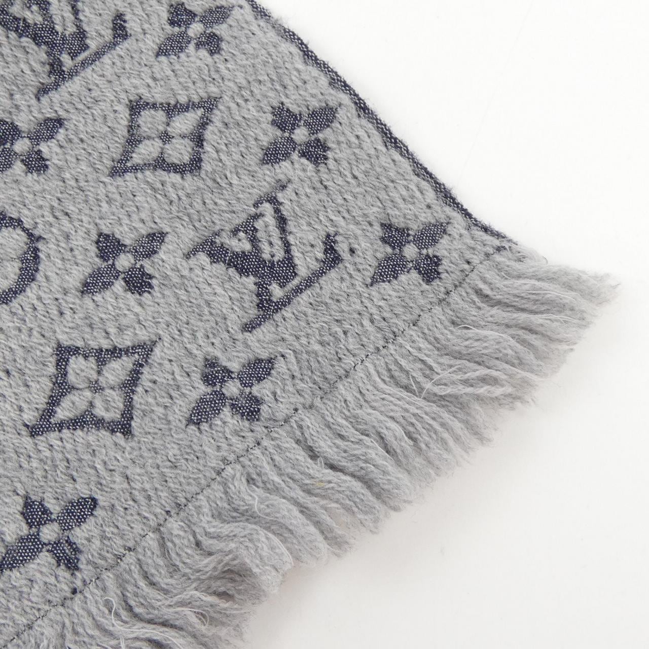 ルイヴィトン LOUIS VUITTON モノグラム クラシック M70932 MUFFLER