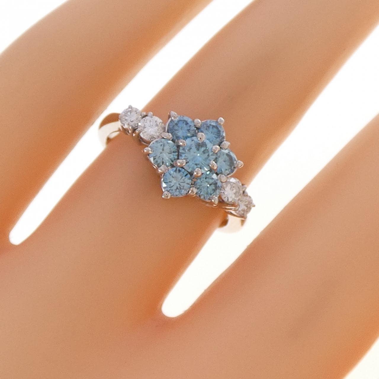 PT900 フラワー ダイヤモンド リング 1.00CT