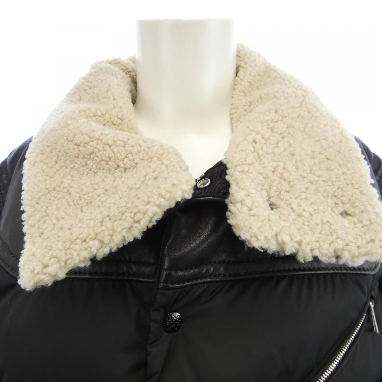 モンクレール MONCLER LEO ダウンジャケット