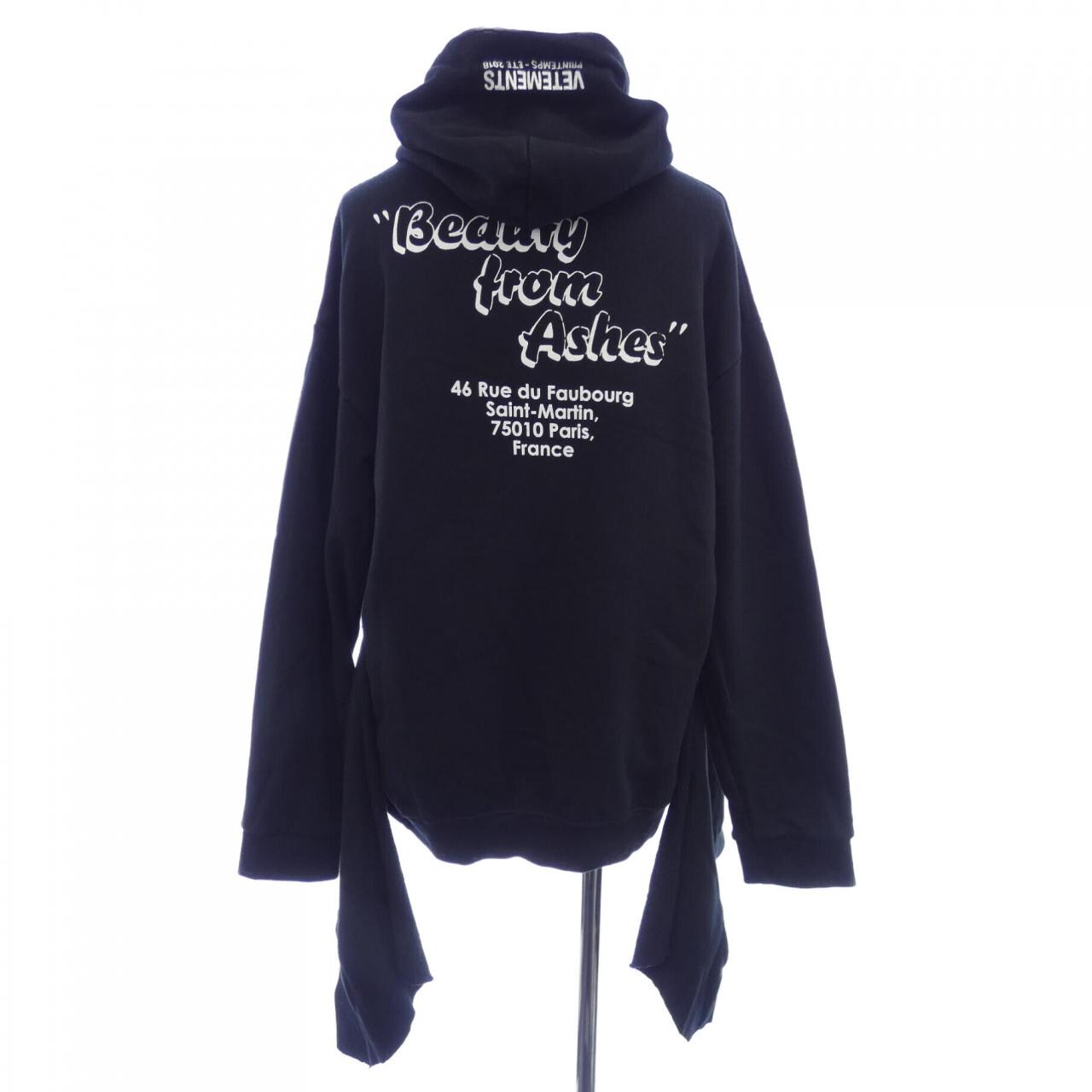 ヴェトモン VETEMENTS WSS18TR16 パーカー