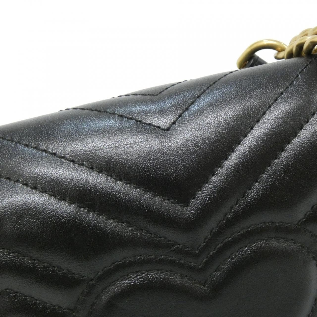 グッチ GG MARMONT 446744 DTDIT ショルダーバッグ