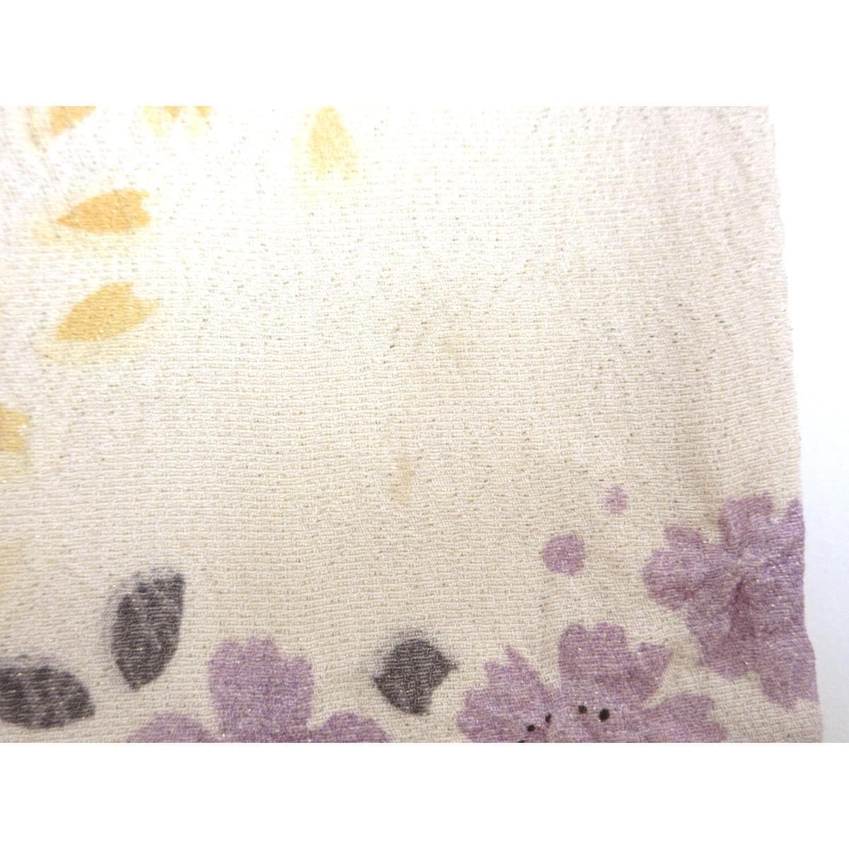 振袖　友禅加工絞り入