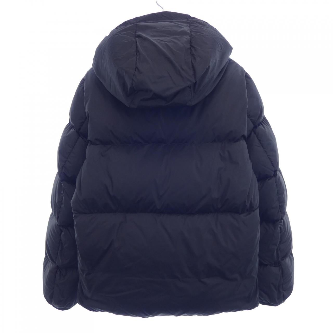 モンクレール MONCLER ダウンジャケット