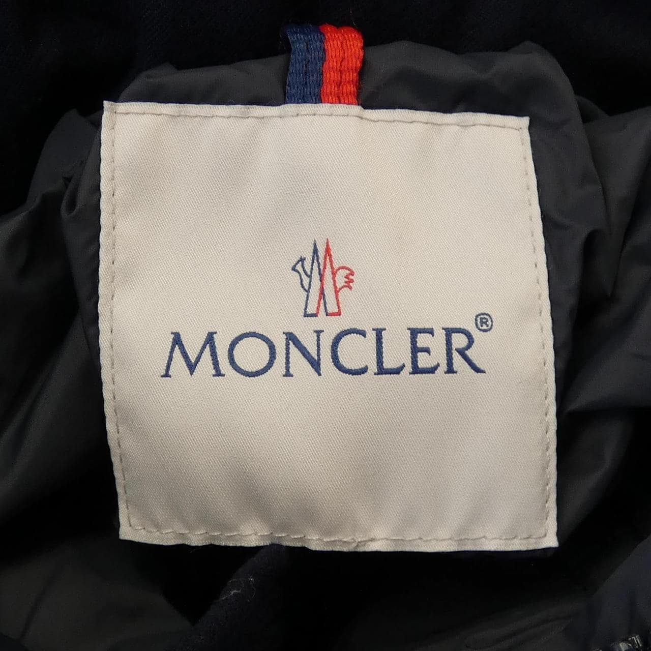 MONCLER蒙克勒羽绒服