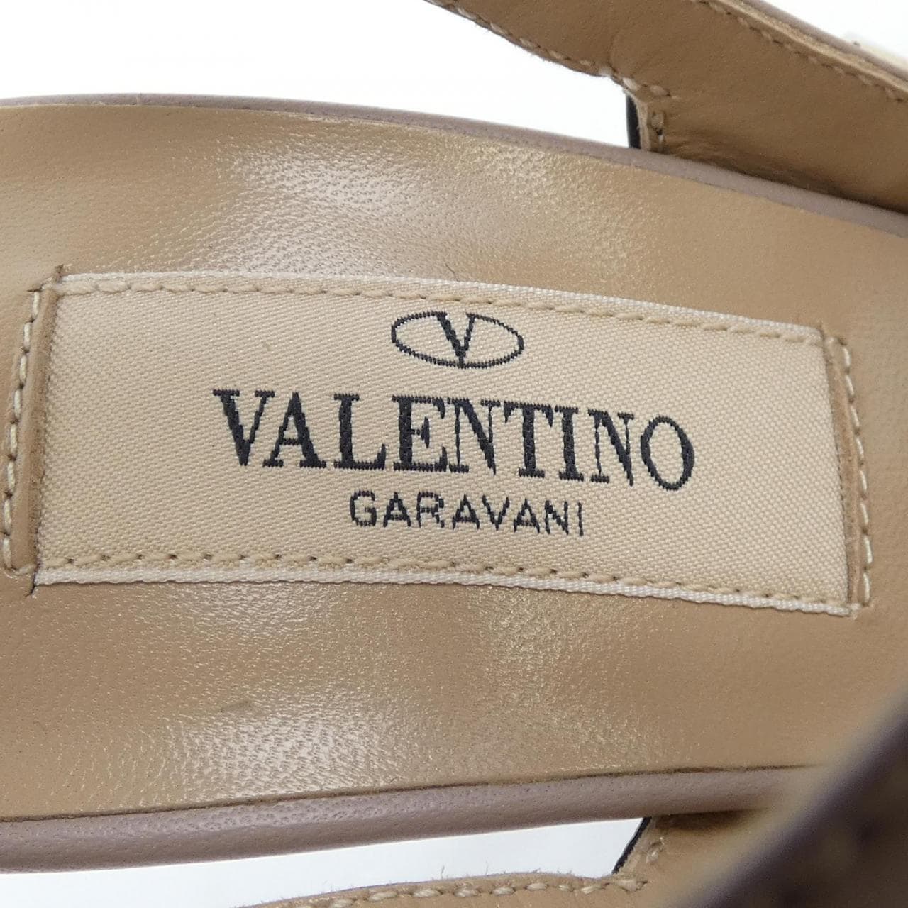 ヴァレンティノガラヴァーニ VALENTINO GARAVANI パンプス