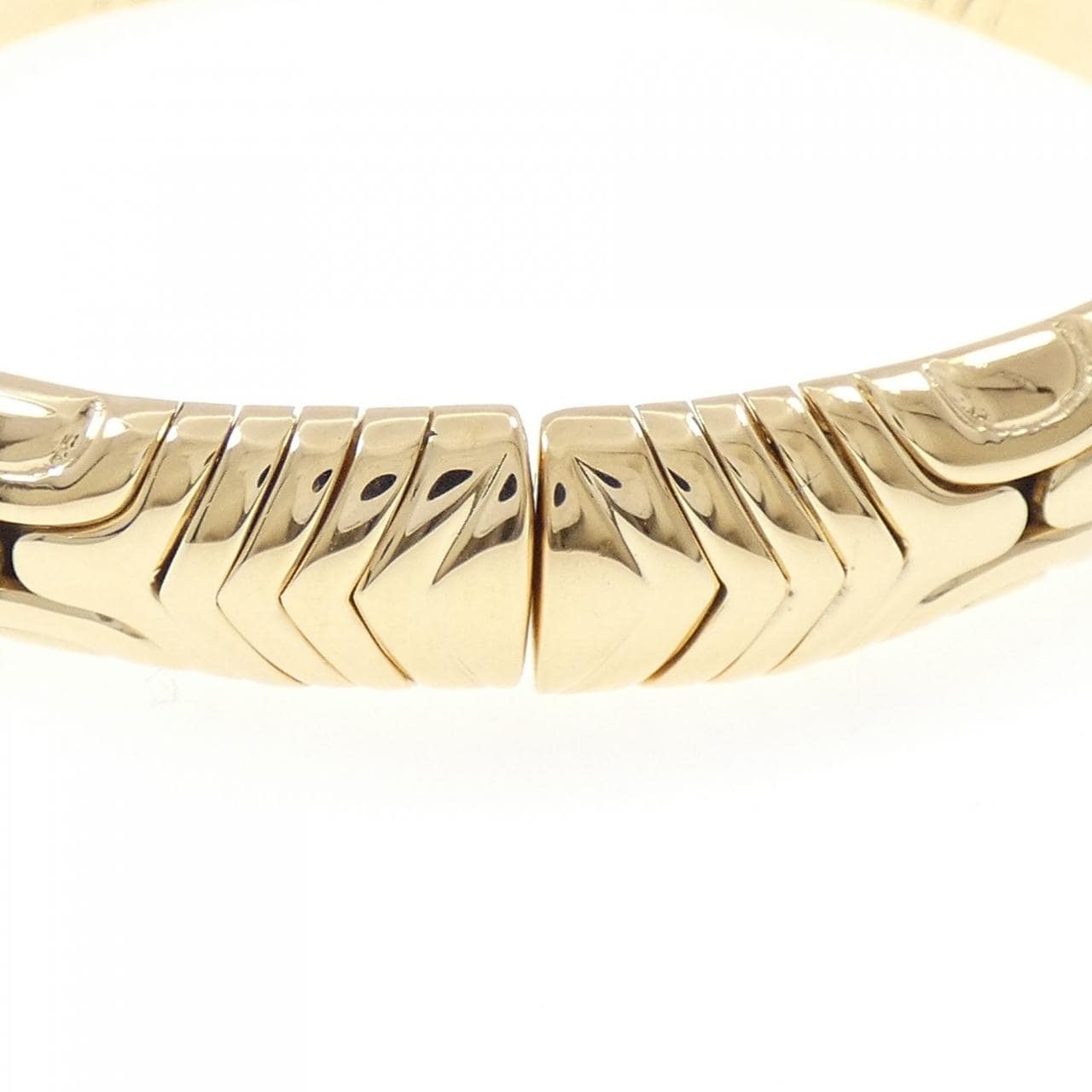 ブルガリ アルベアーレ バングル