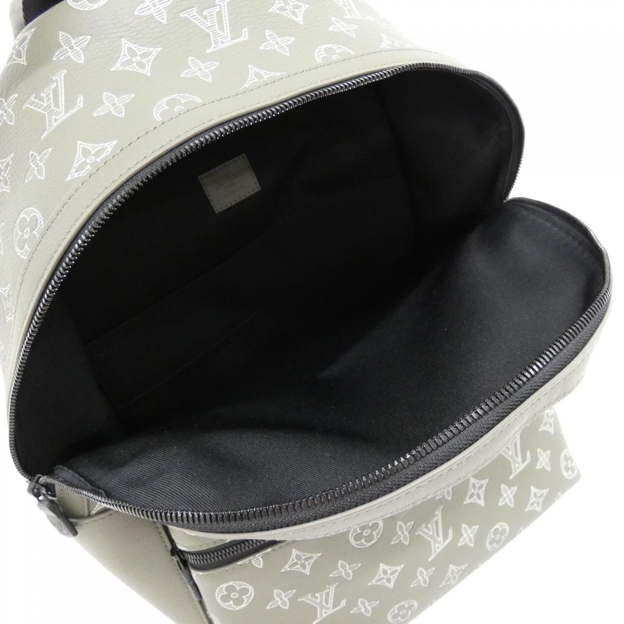 LOUIS VUITTON Monogram Shadow Discovery 背包 PM M12463双肩包
