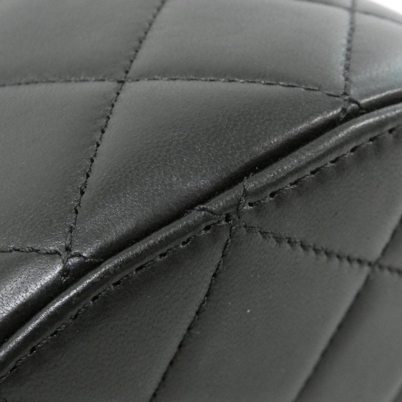 シャネル AS1355 ショルダーバッグ