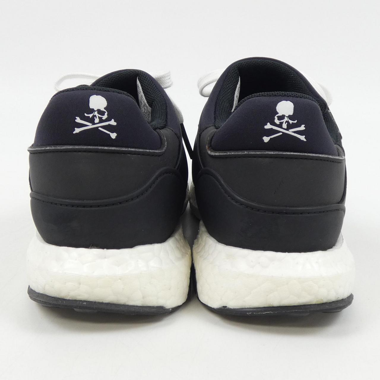 アディダス ADIDAS スニーカー