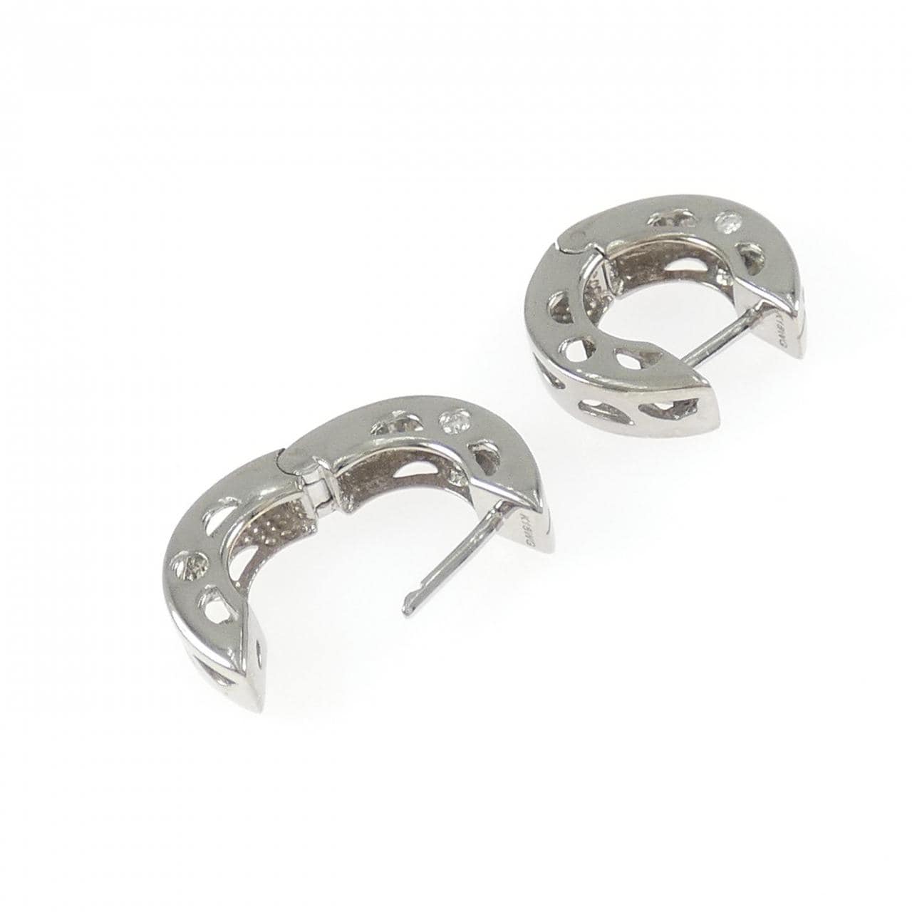 K18WG ダイヤモンド フープ ピアス