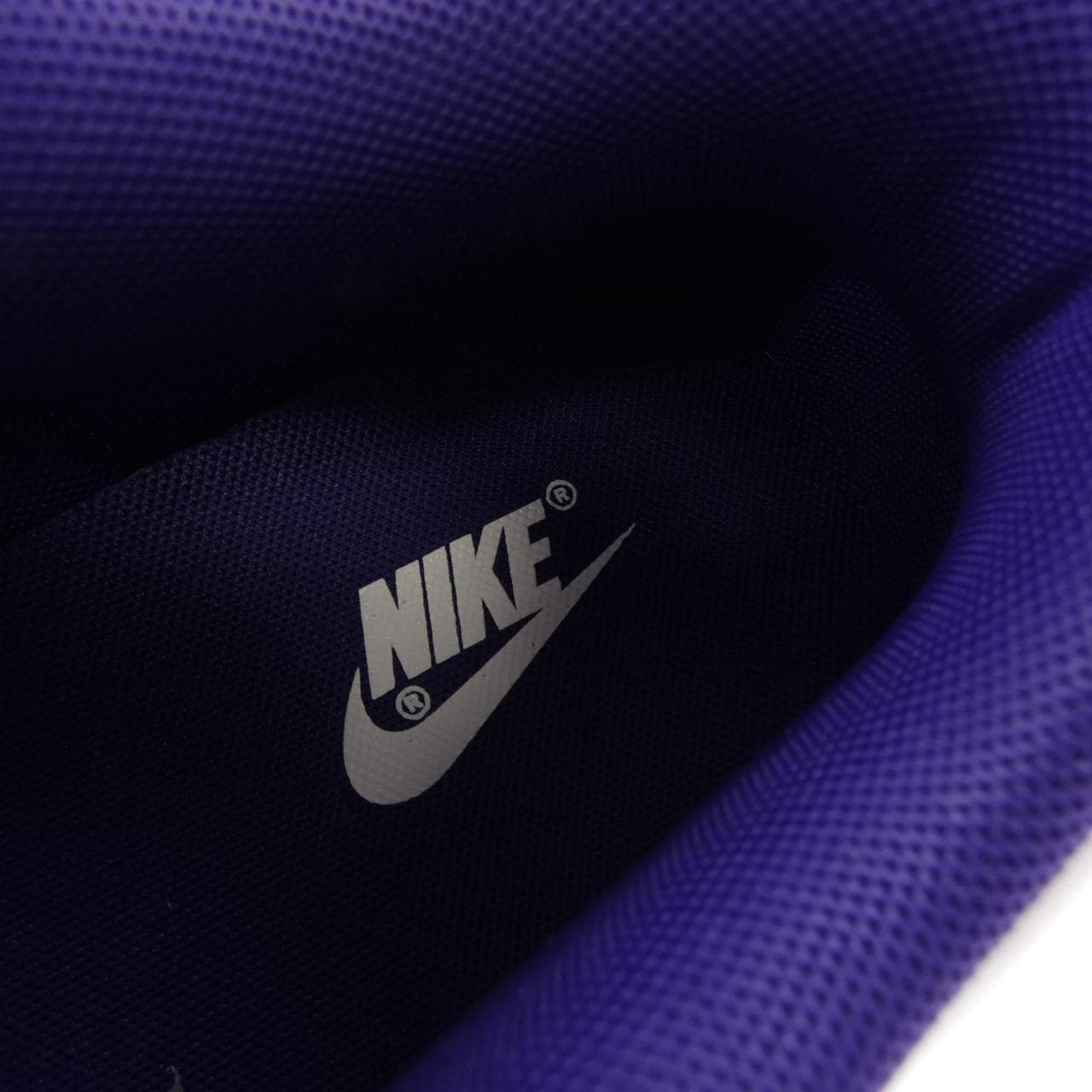 ナイキ NIKE DD1391-104 スニーカー