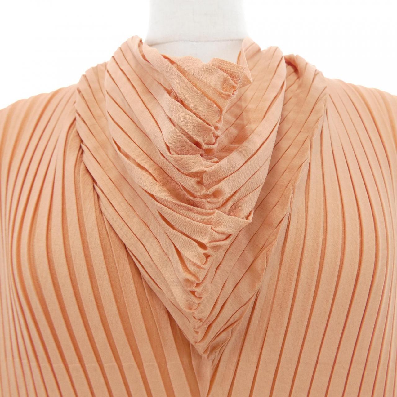 イッセイミヤケ ISSEY MIYAKE IM41FJ663 トップス