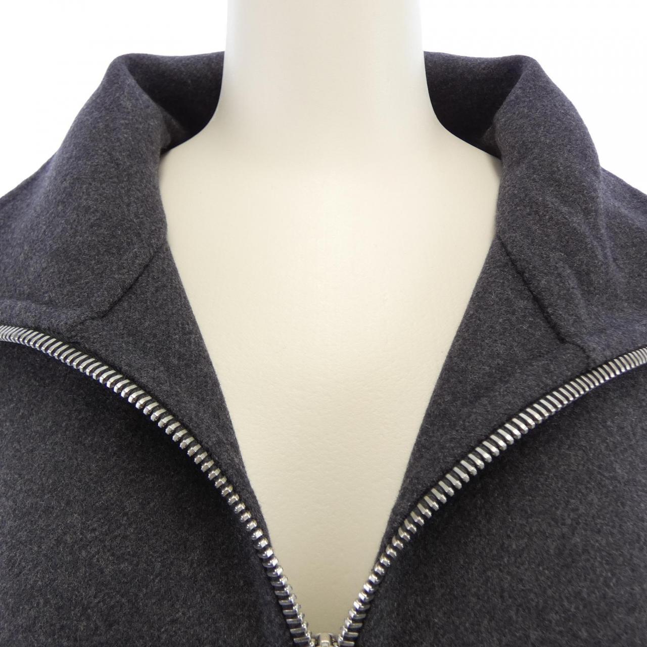クリスチャンディオール CHRISTIAN DIOR 840M38A1116 ケープ