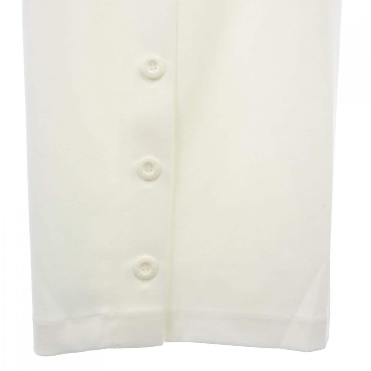 ユキコ･ハナイ YUKIKO HANAI パンツ