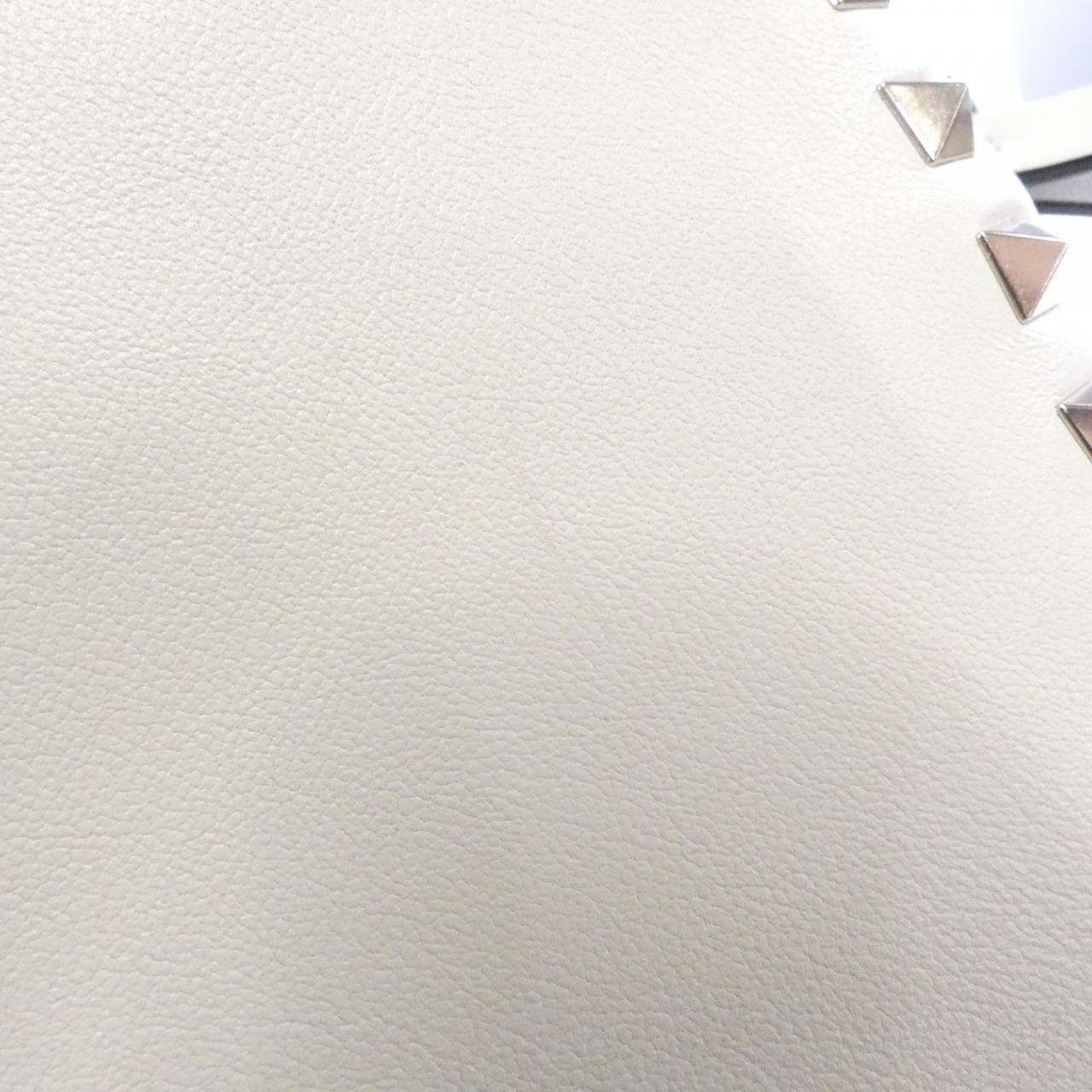 ヴァレンティノガラヴァーニ TW2B0809BOL ショルダーバッグ