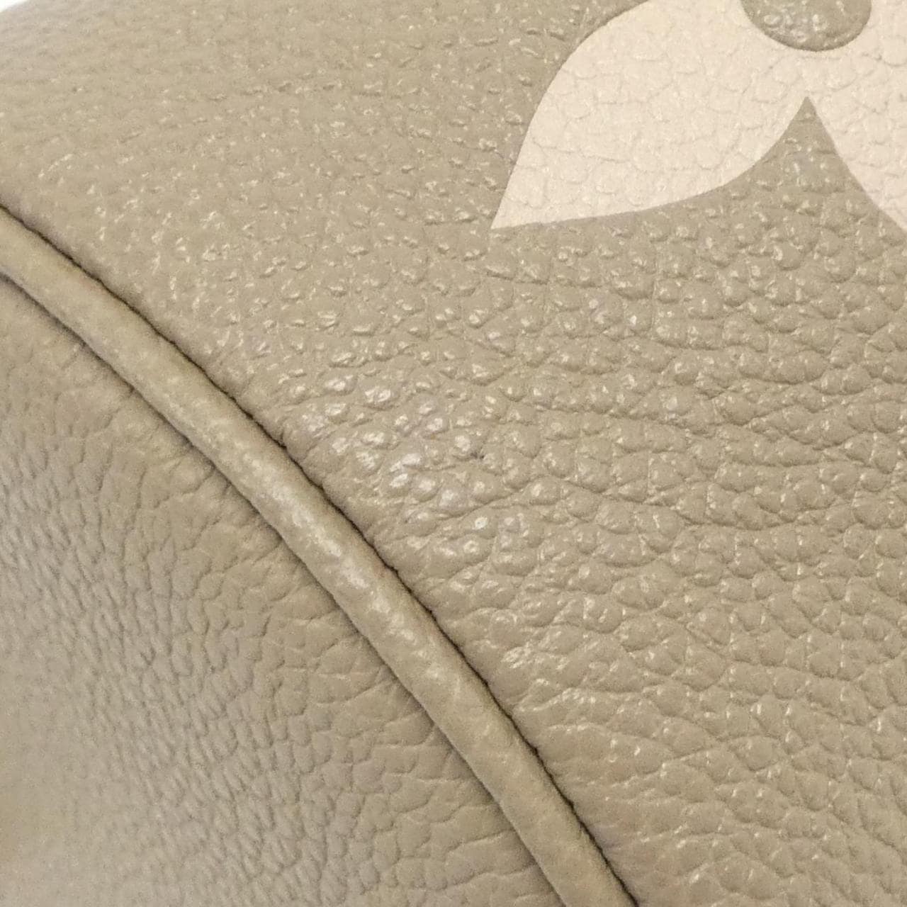 LOUIS VUITTON Bicolor Monogram Empreinte Papillon BB M46031 Shoulder Bag