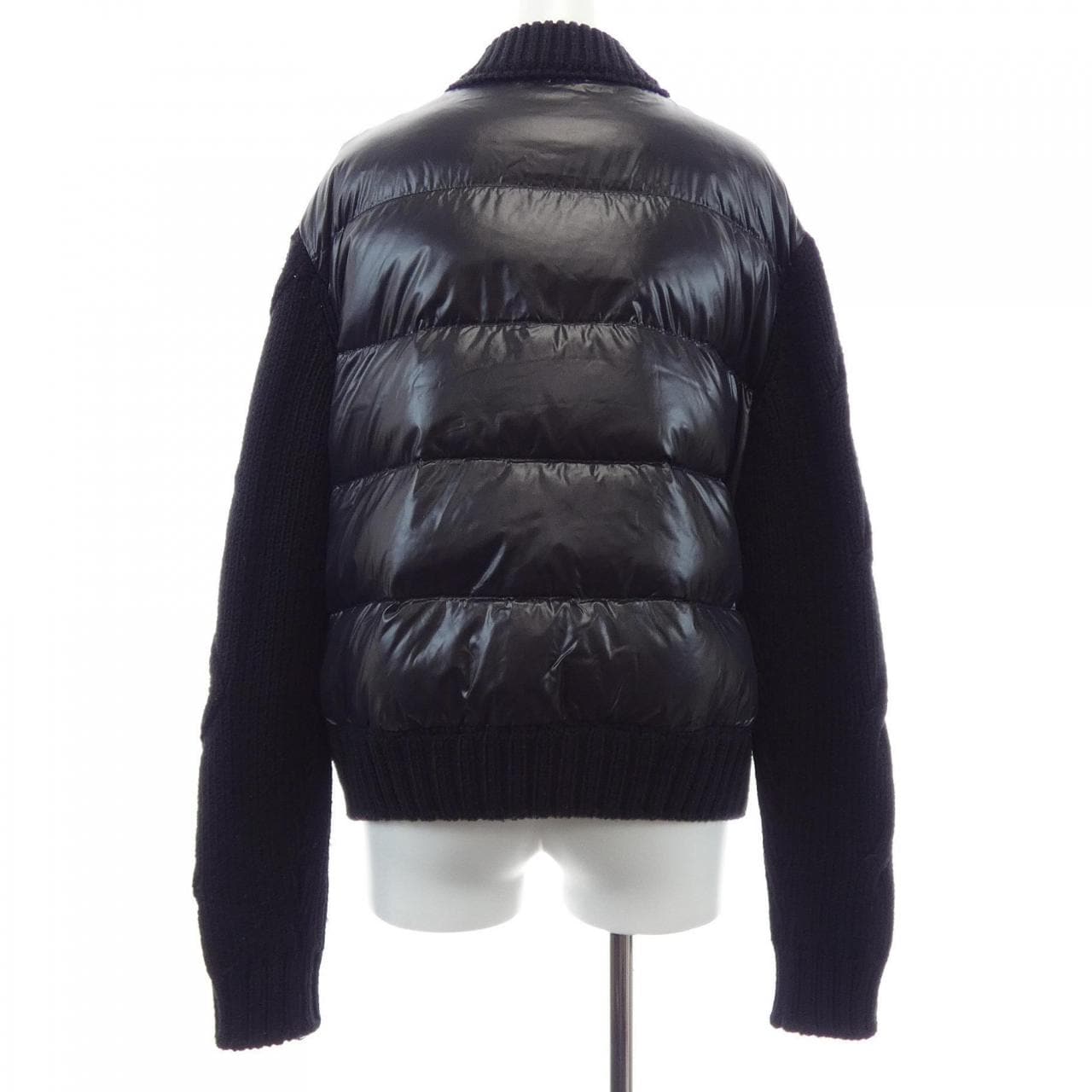 モンクレール MONCLER 20939B00029 ダウンジャケット