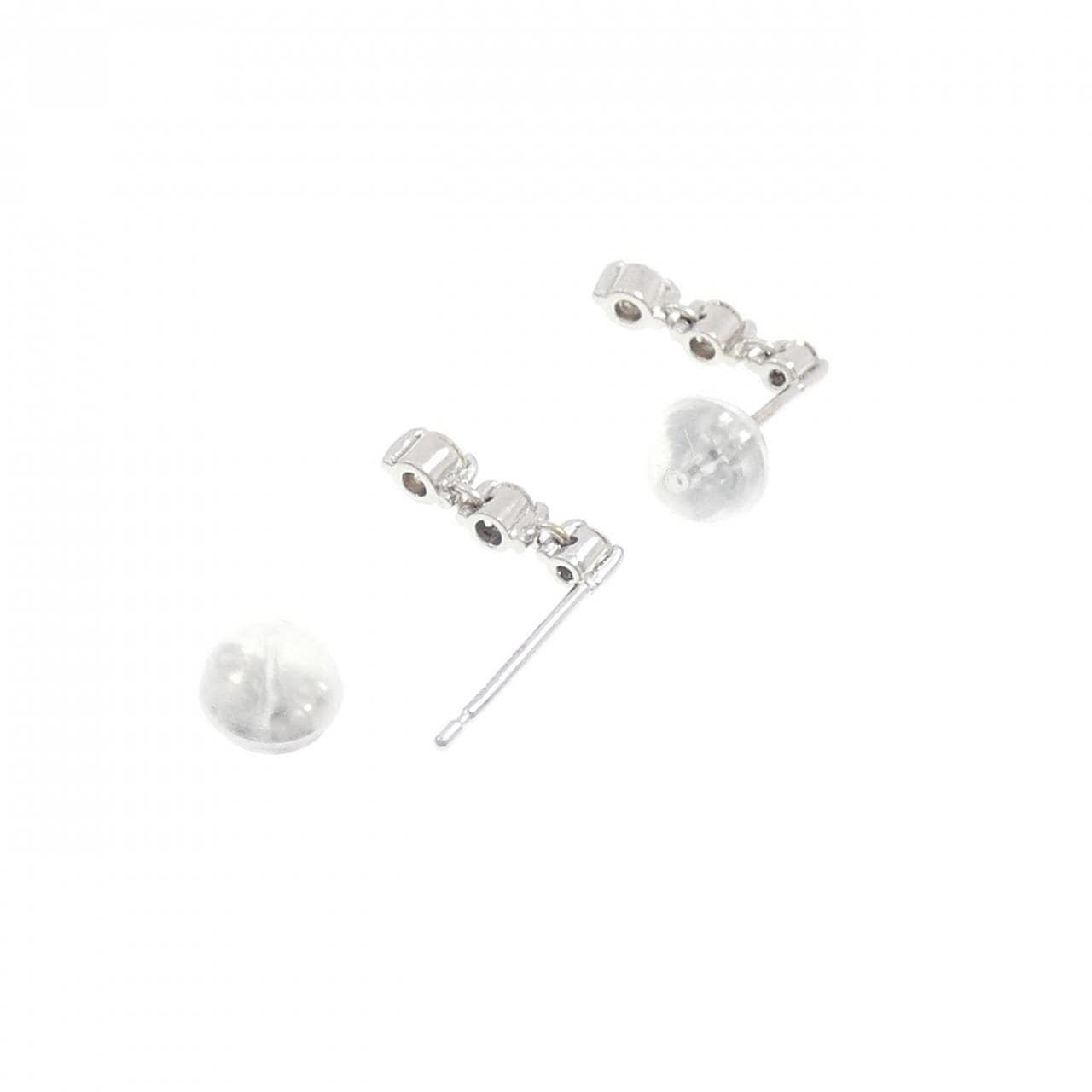 K18WG スリーストーン ダイヤモンド ピアス 0.20CT