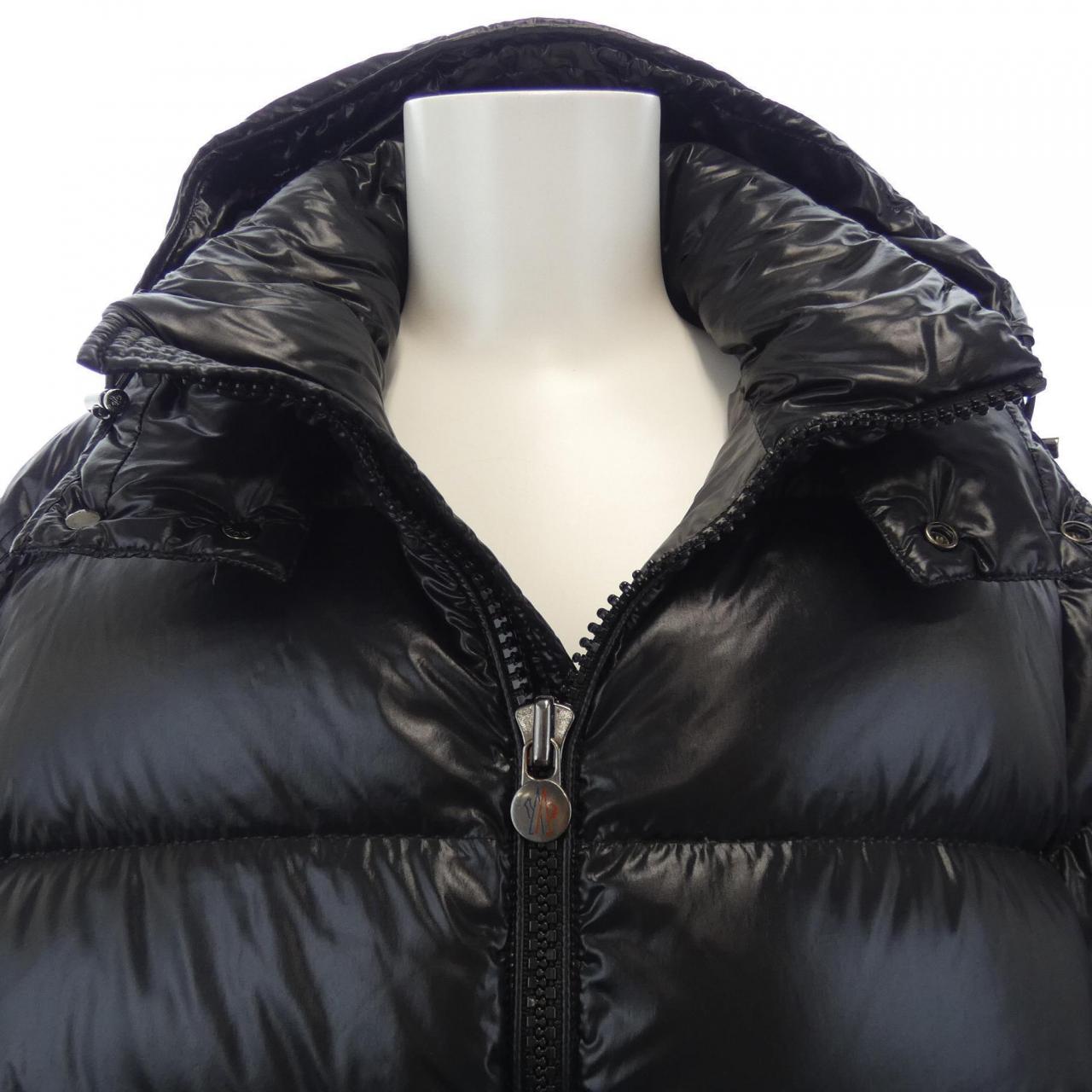 モンクレール MONCLER ダウンジャケット
