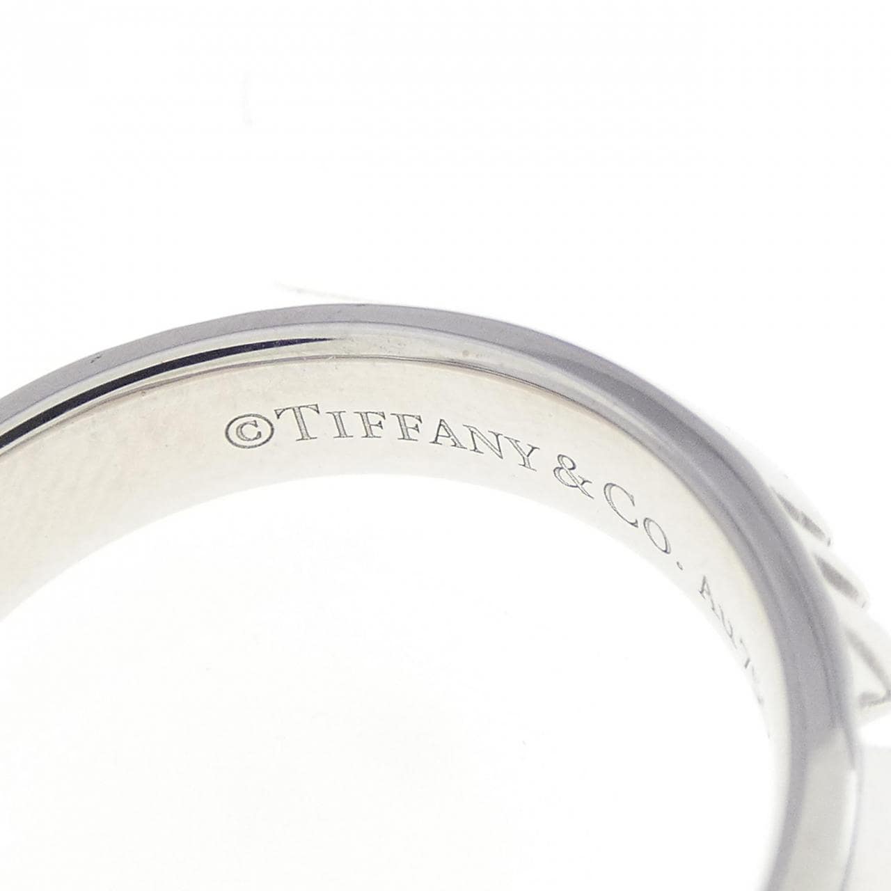 TIFFANY atlas X 封閉式窄戒指 0.10CT