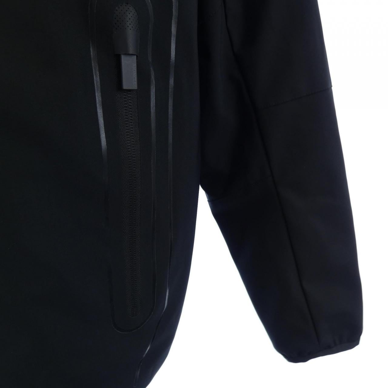 モンクレール MONCLER CARRENAC ダウンジャケット