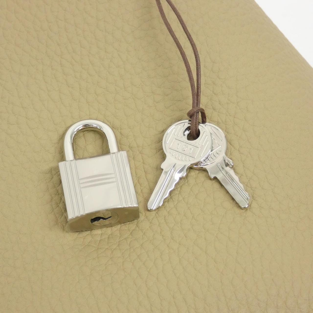 【未使用品】エルメス ピコタン ロック PM 056289CK バッグ