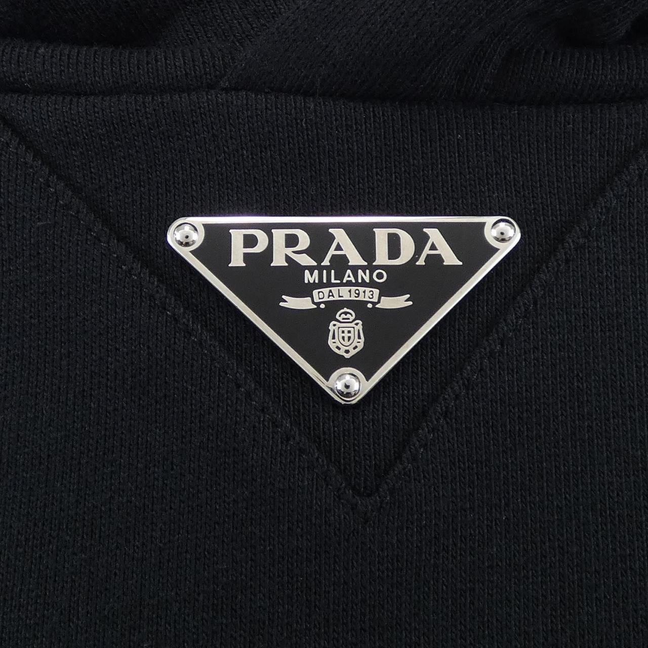 プラダ PRADA トライアングルロゴ UJL45B SOOO 11CC パーカー