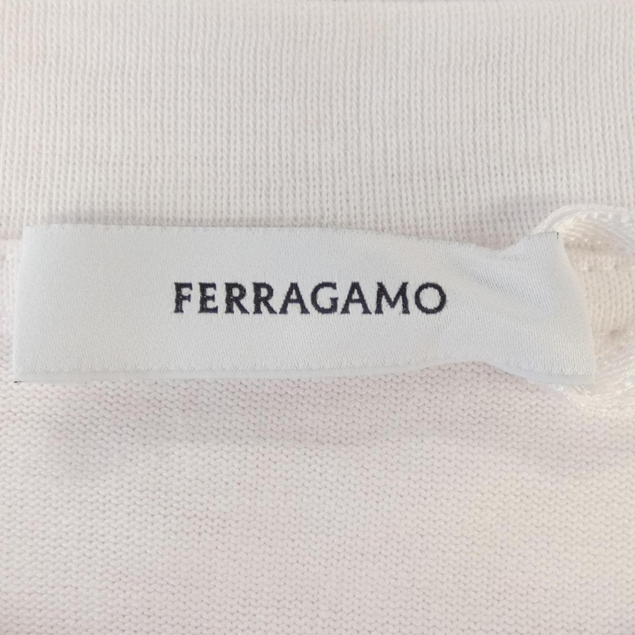 サルヴァトーレフェラガモ SALVATORE FERRAGAMO Tシャツ