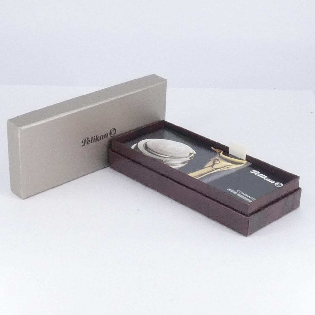 ペリカン スーベレーンM405シルバーホワイト 万年筆