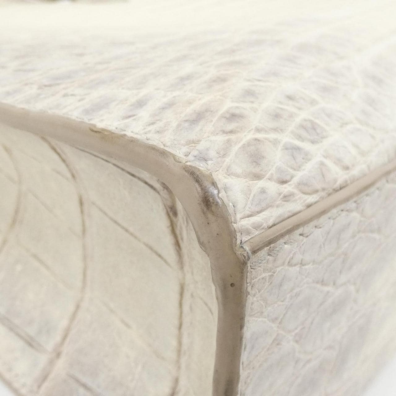 ルイヴィトン エキゾチック レザー サック プラ バッグ