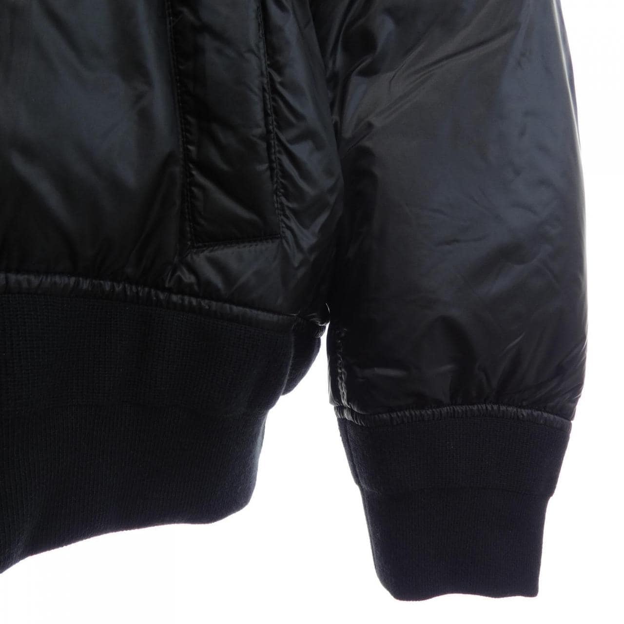 サカイ SACAI 25-08074 ダウンジャケット